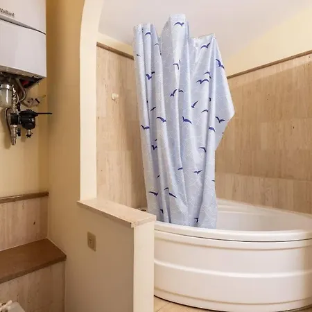 Porta Pia Elegant Two Bedroom