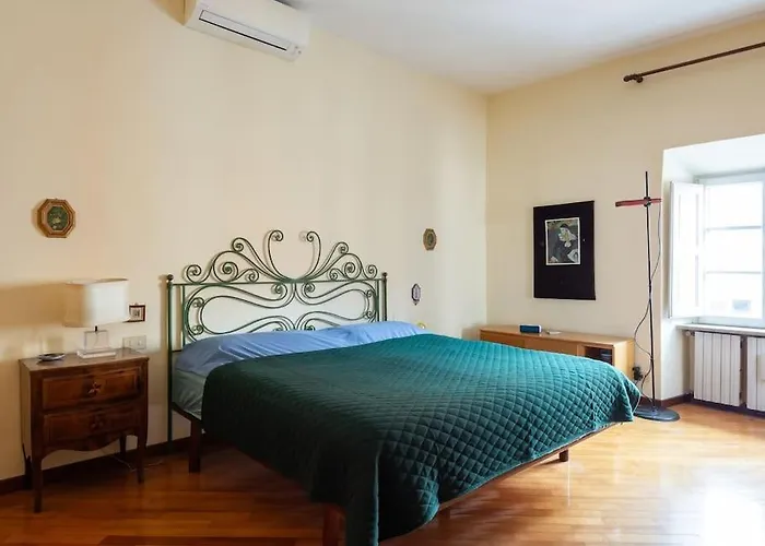 Porta Pia Elegant Two Bedroom *
