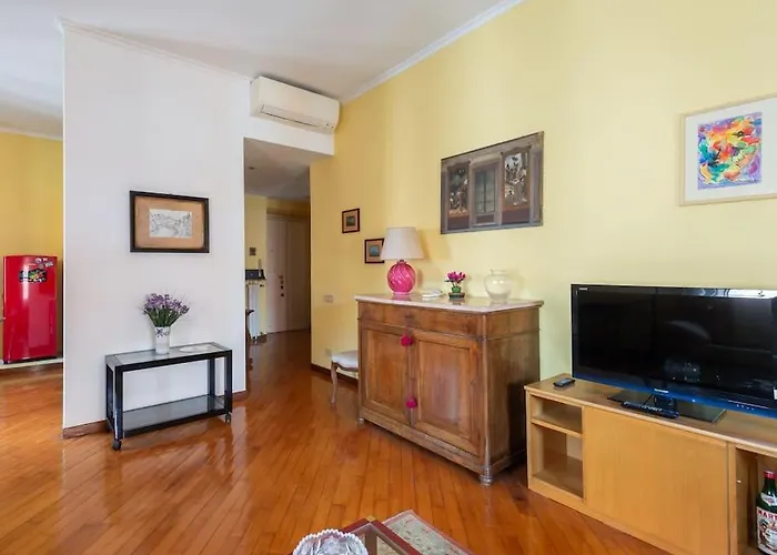 아파트 Porta Pia Elegant Two Bedroom 로마