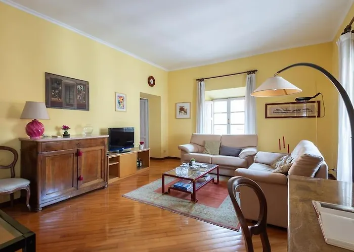 Porta Pia Elegant Two Bedroom 아파트 *