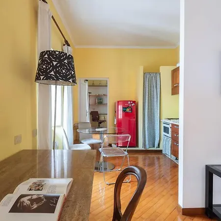 Porta Pia Elegant Two Bedroom Apartament *